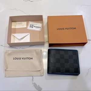 Louis Vuitton Men's Wallet | Slender Wallet | Bi-fold | Damier Graphite Canvas